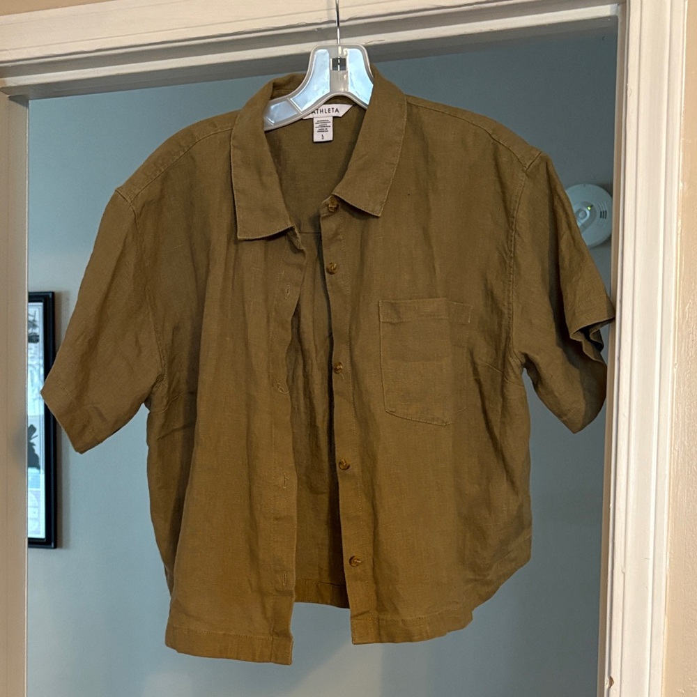 Athleta Olive Short Sleeve linen button up top